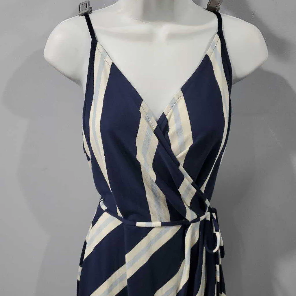 41 Hawthorn Dress Medium