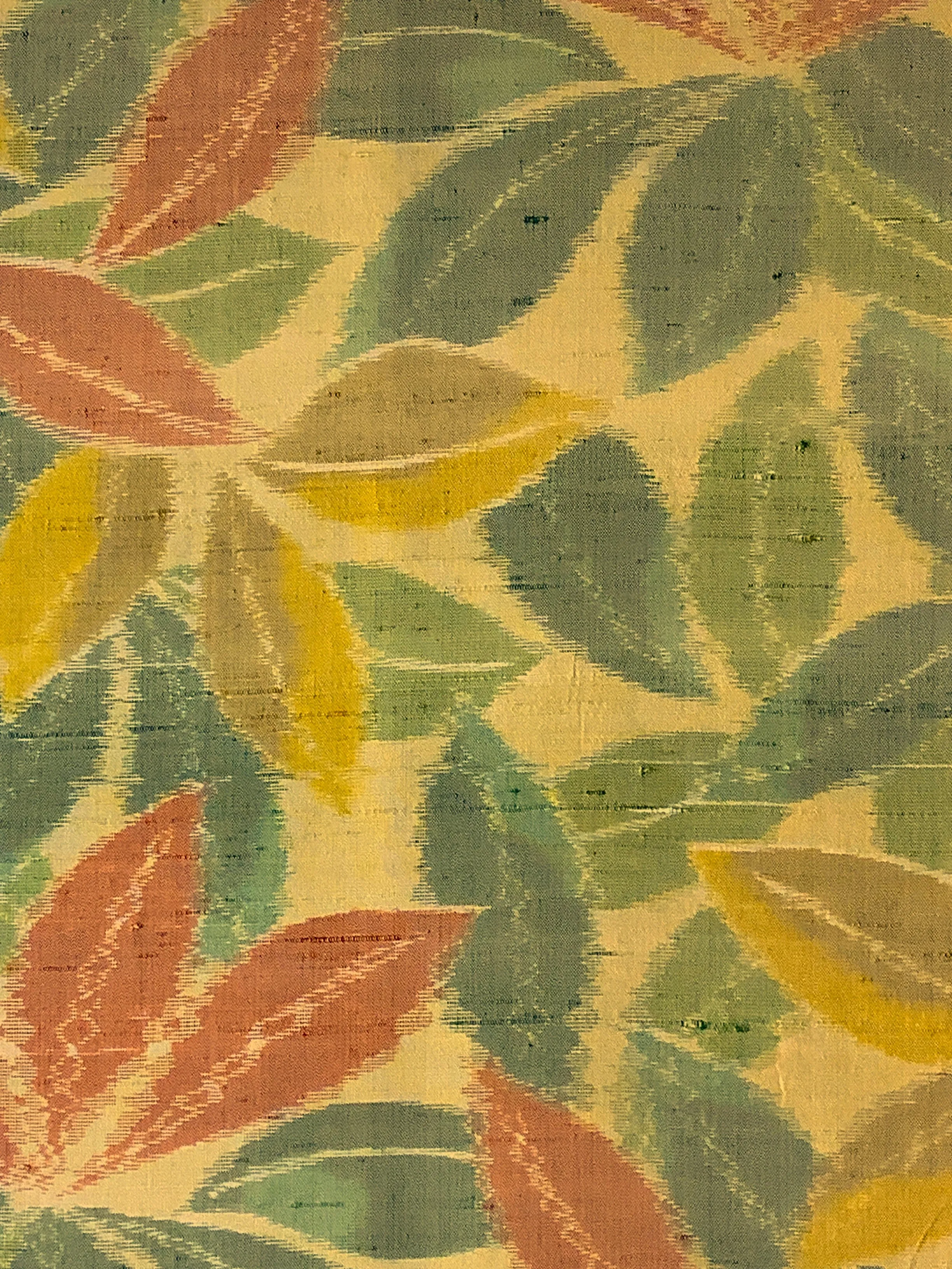 7741: 1980's Japanese Tsumugi Silk fabric 61" Piece (Arai-Hari), leaves