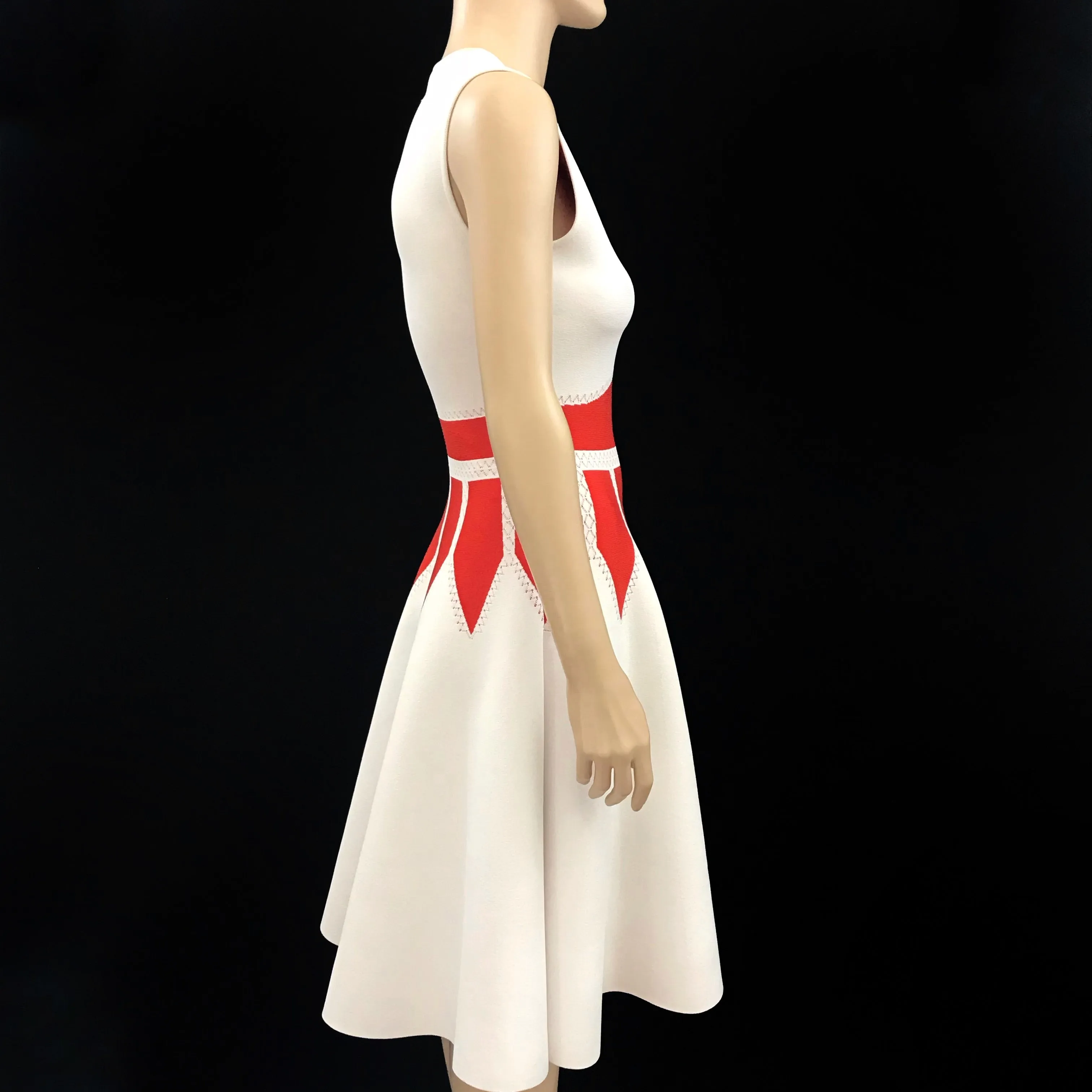 Alexander Mcqueen Red White Stretch Knit Sleeveless Dress Size M