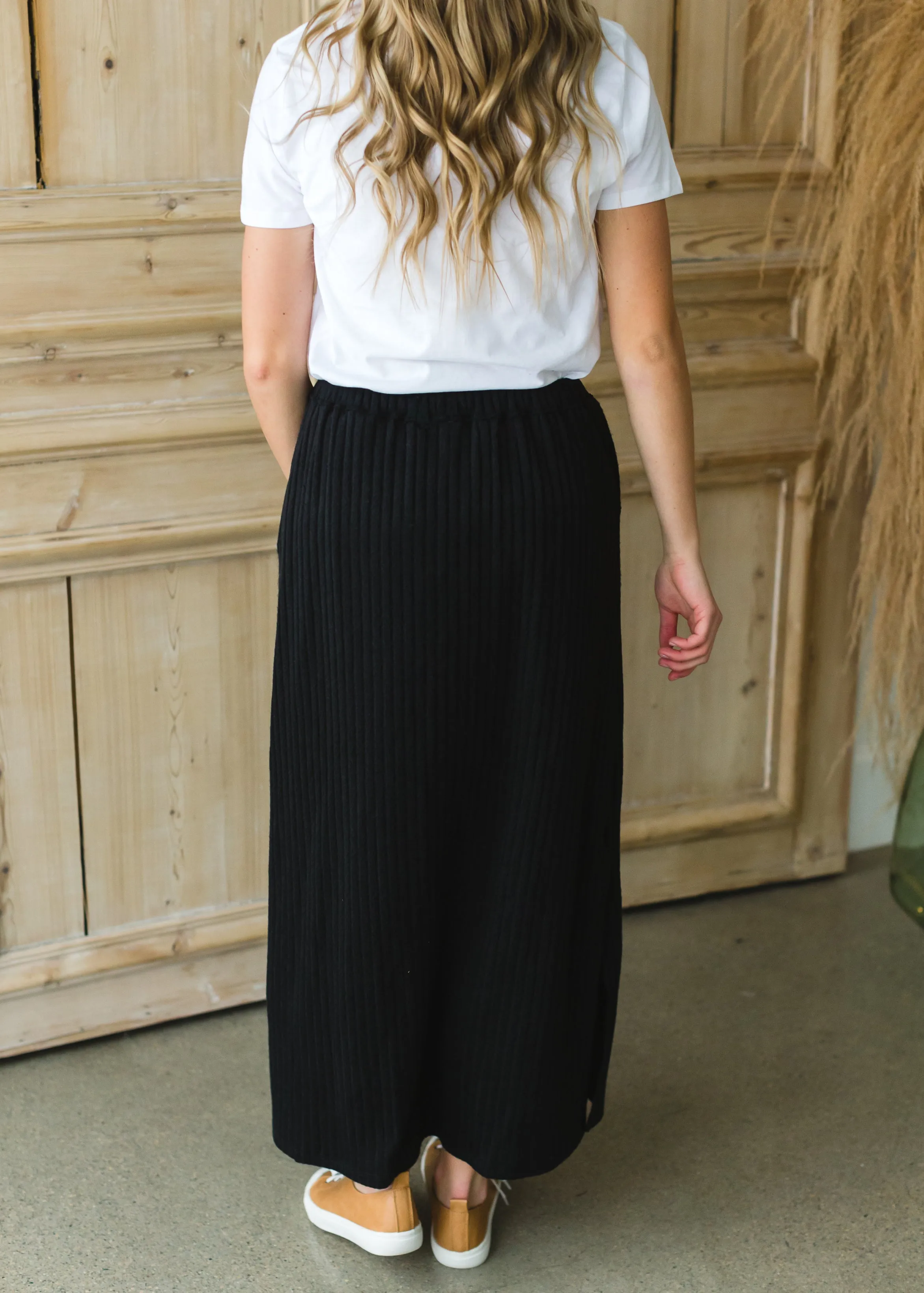 Black Stretch Ribbed Maxi Skirt - FINAL SALE