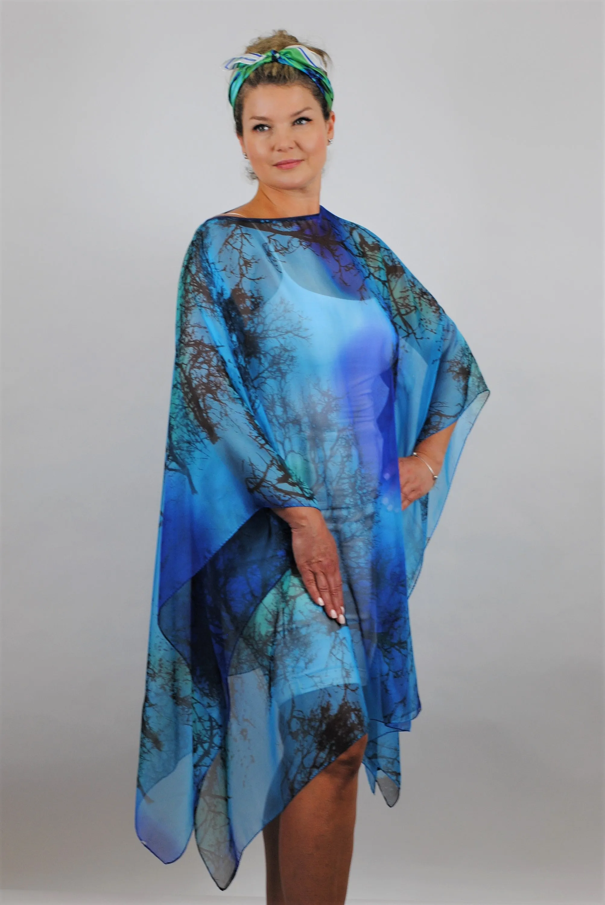 BLUE DREAMS 100% Silk Short Art-A-Porte Caftan