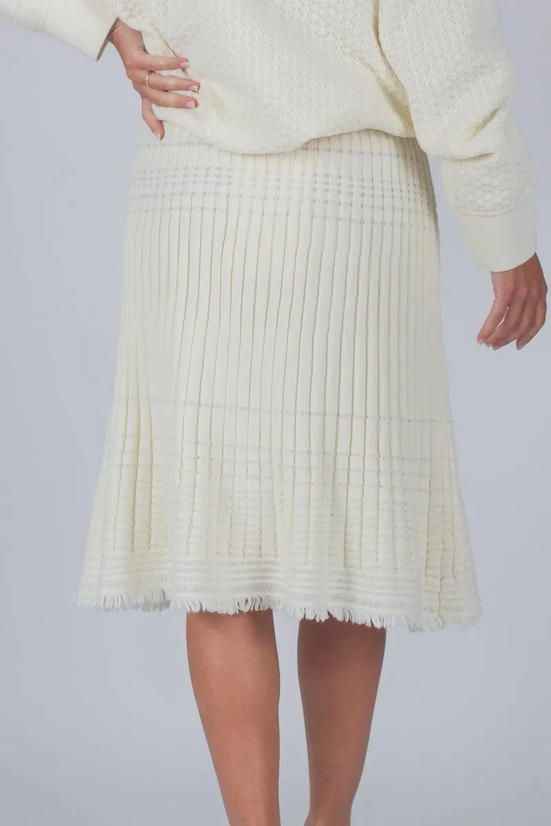 CLARA SKIRT (CREAM) 23"