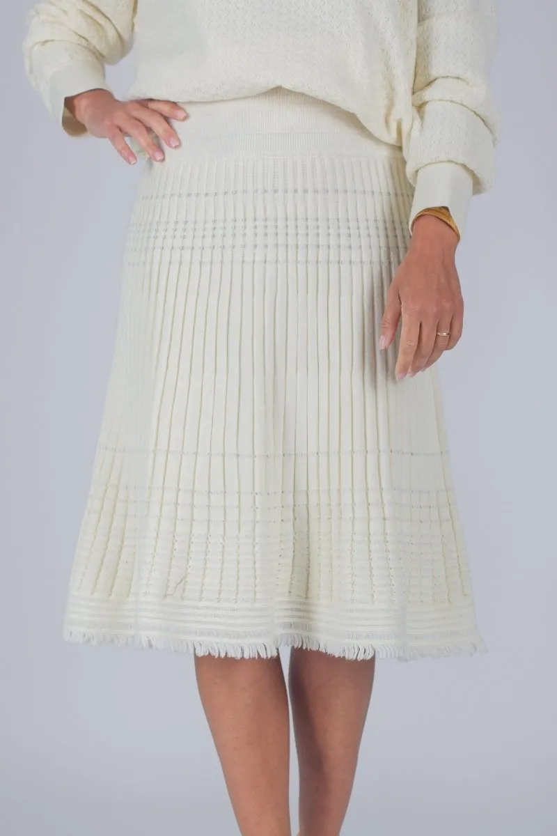 CLARA SKIRT (CREAM) 23"