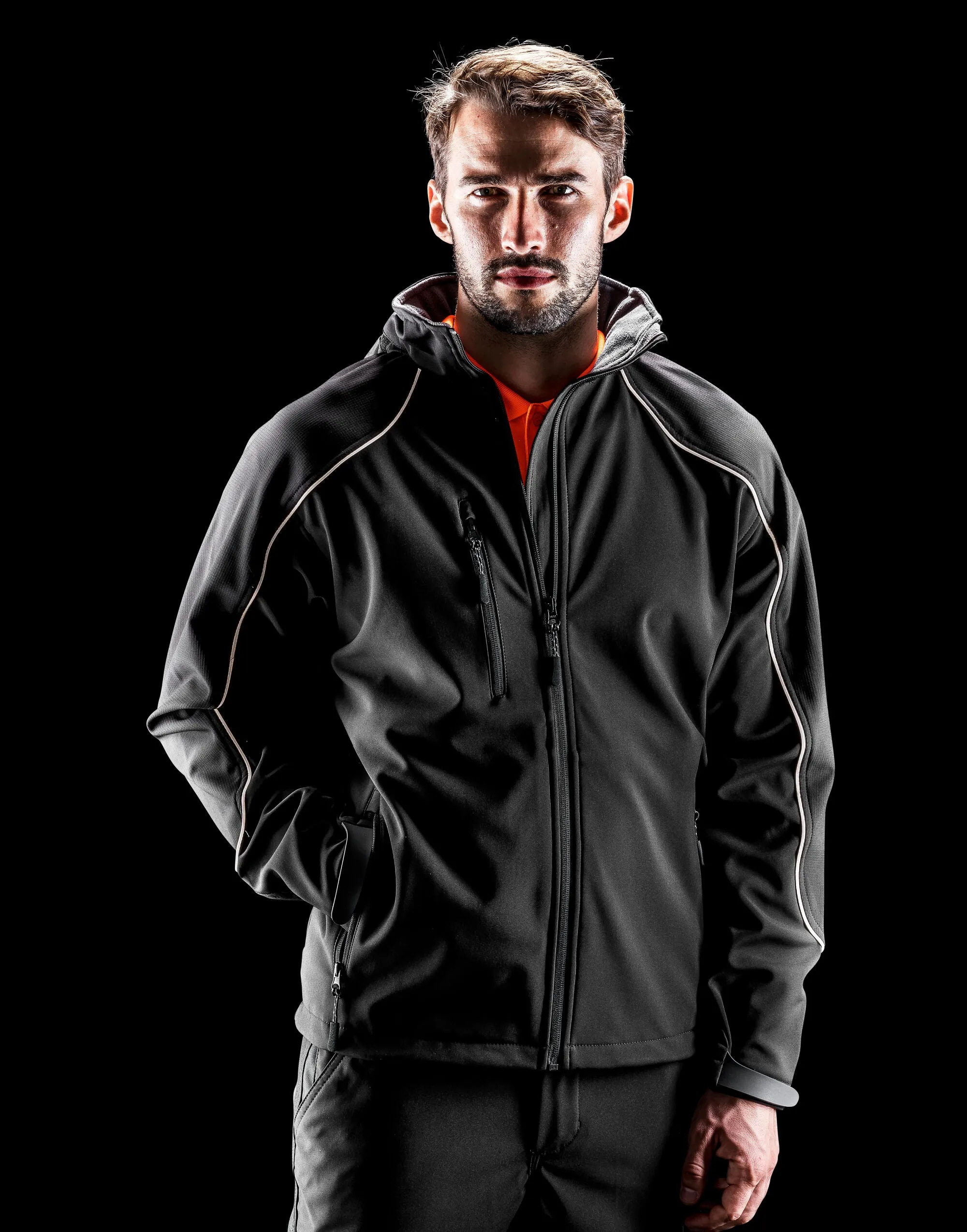 R118X Result Hooded Softshell Jacket