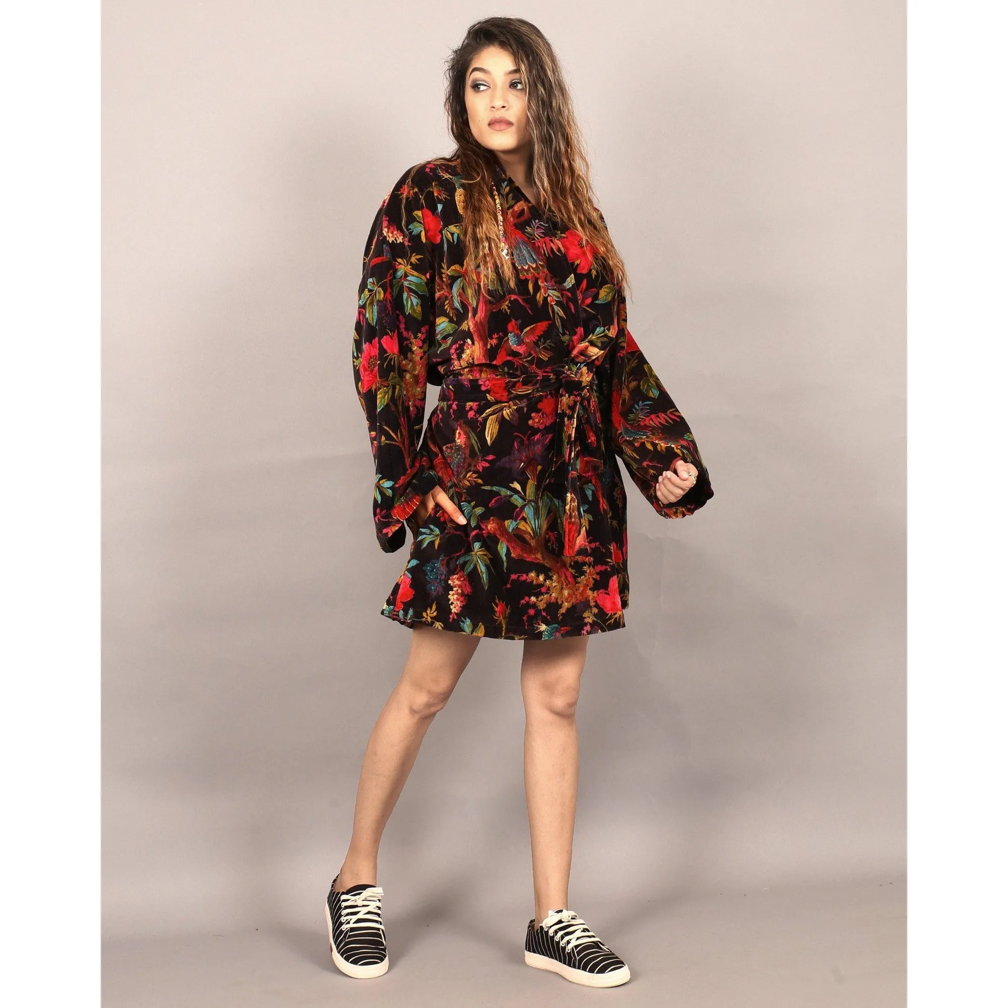 Short Velvet Kimono/ Jacket-Birds of Paradise Black